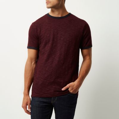 Dark red neck trim slim fit t-shirt